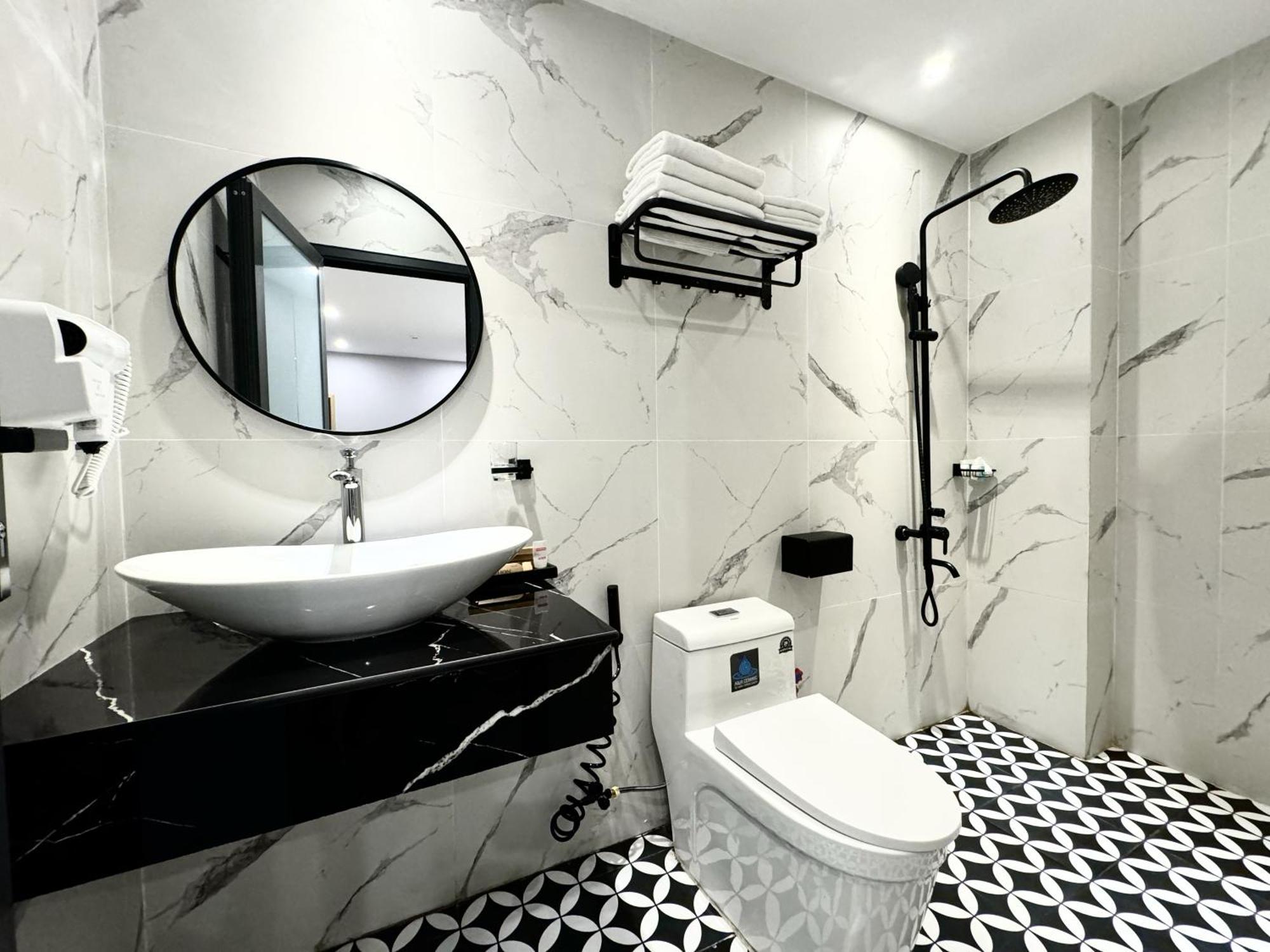 Hotel Lion 9 Cần Thơ